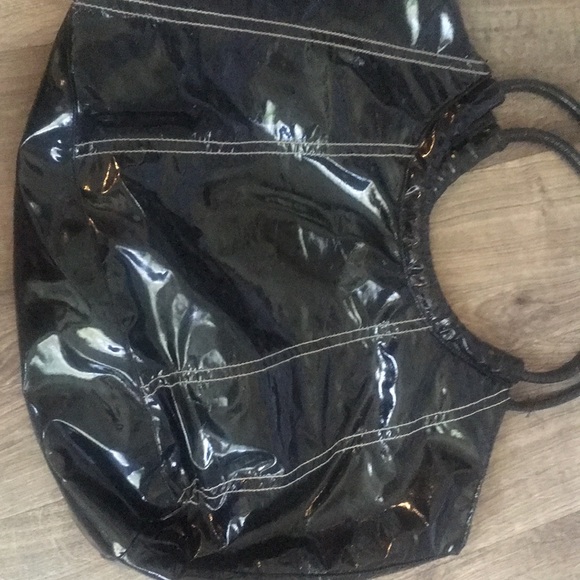 Purses - Picture 2 of 4